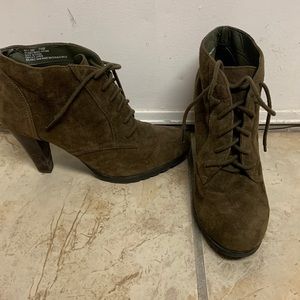 Bass ankle boots / 7.5 / like new